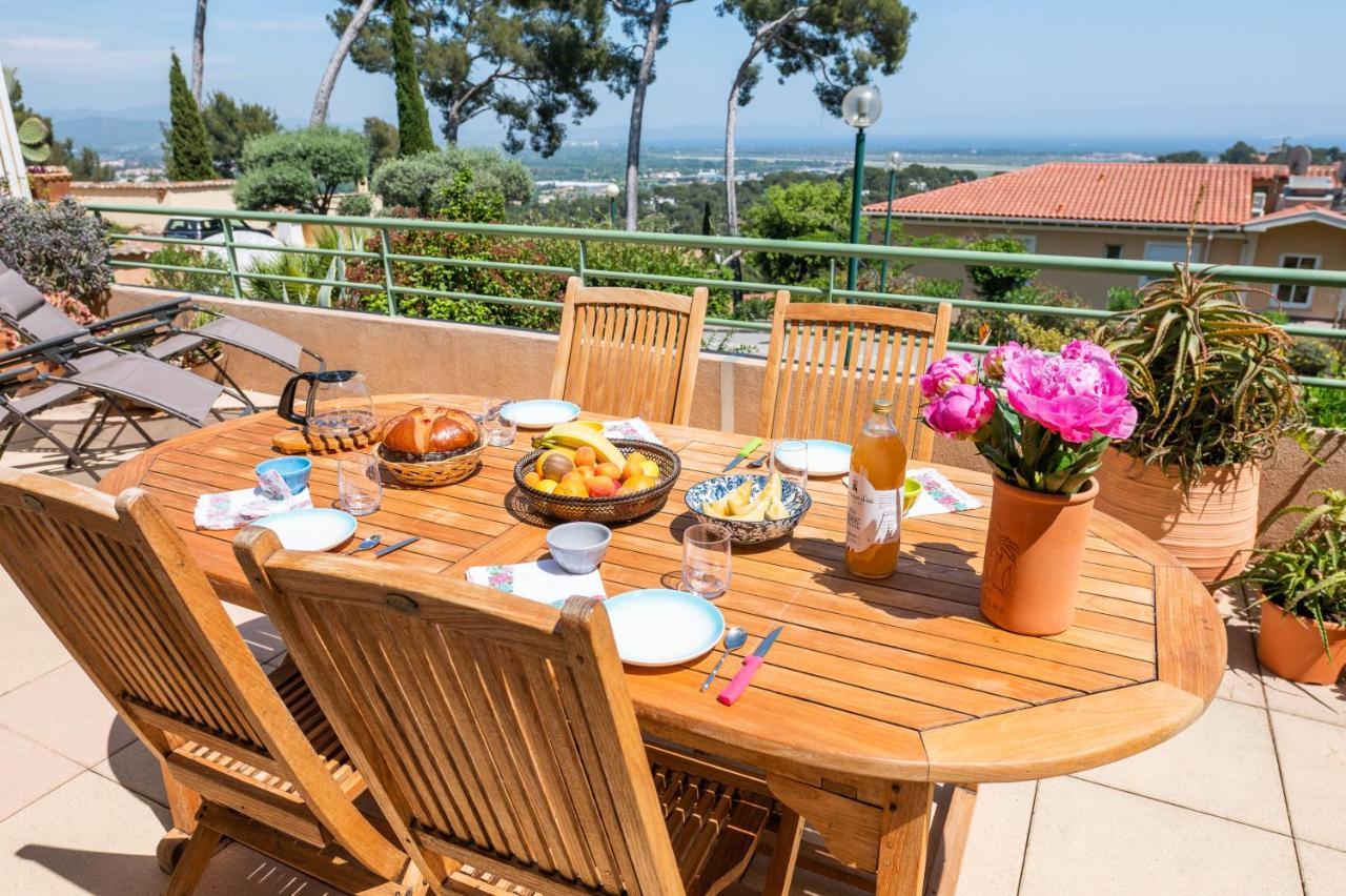 La Cle Vue Mer, Clim, Terrasse, Parking A Hyères Extérieur photo