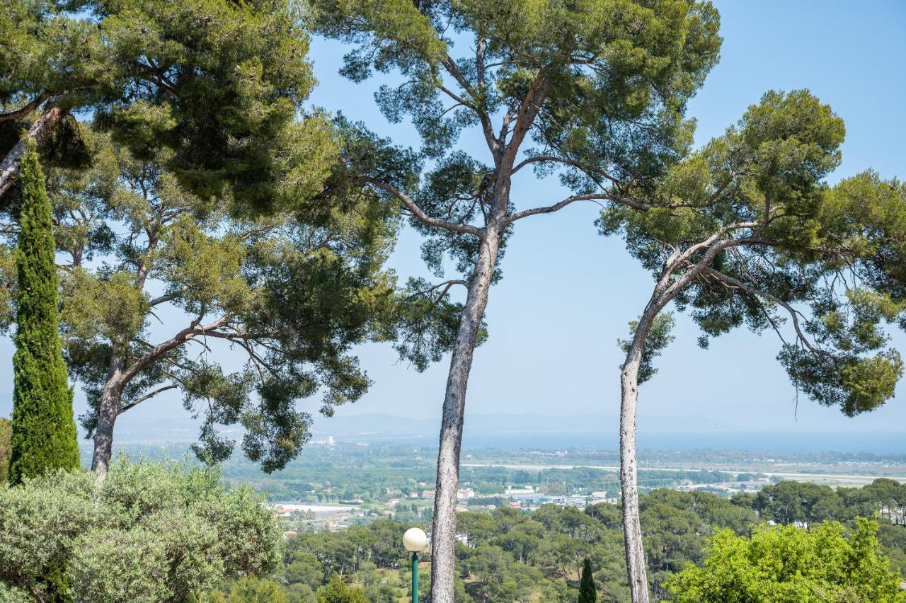La Cle Vue Mer, Clim, Terrasse, Parking A Hyères Extérieur photo